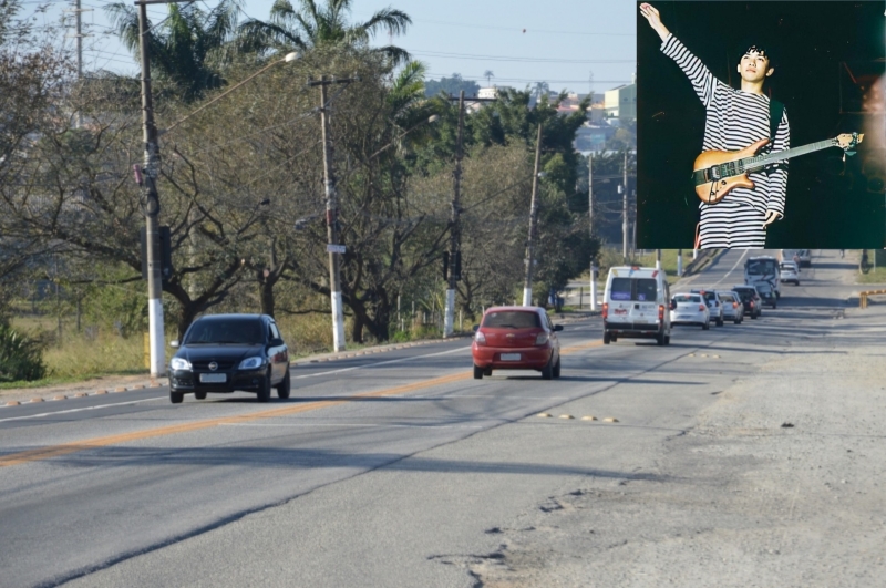 Noticia quem-teve-a-ideia-de-homenagear-o-guitarrista-dos-mamonas-assassinas